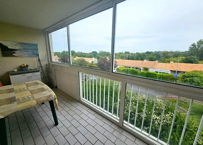 2 Pieces Avec Piscine A 5 Min De La De Pontaillac, Parking Residentiel, Balcon Ferme - Fr-1-550-81 Διαμέρισμα